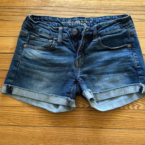 AEO denim shorts - Picture 1 of 2